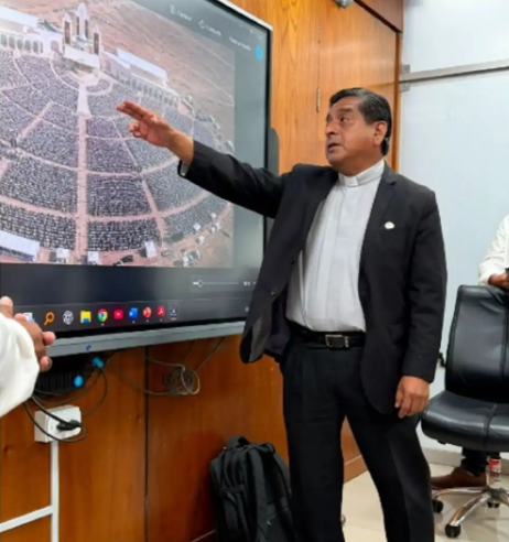 Aceleran los preparativos para recibir al papa León XIV