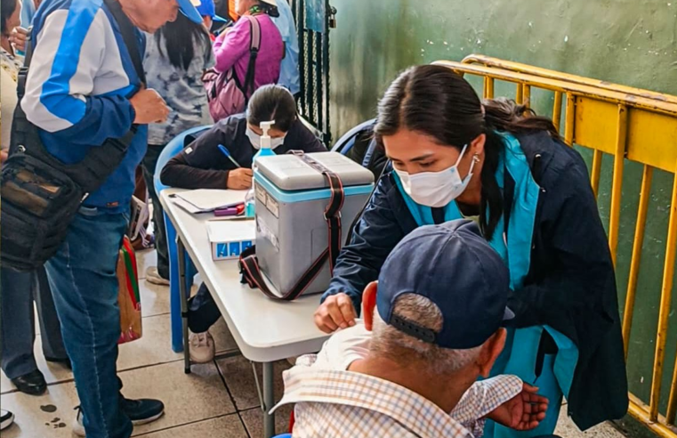 Instalan puntos de sensibilización y vacunación contra el sarampión