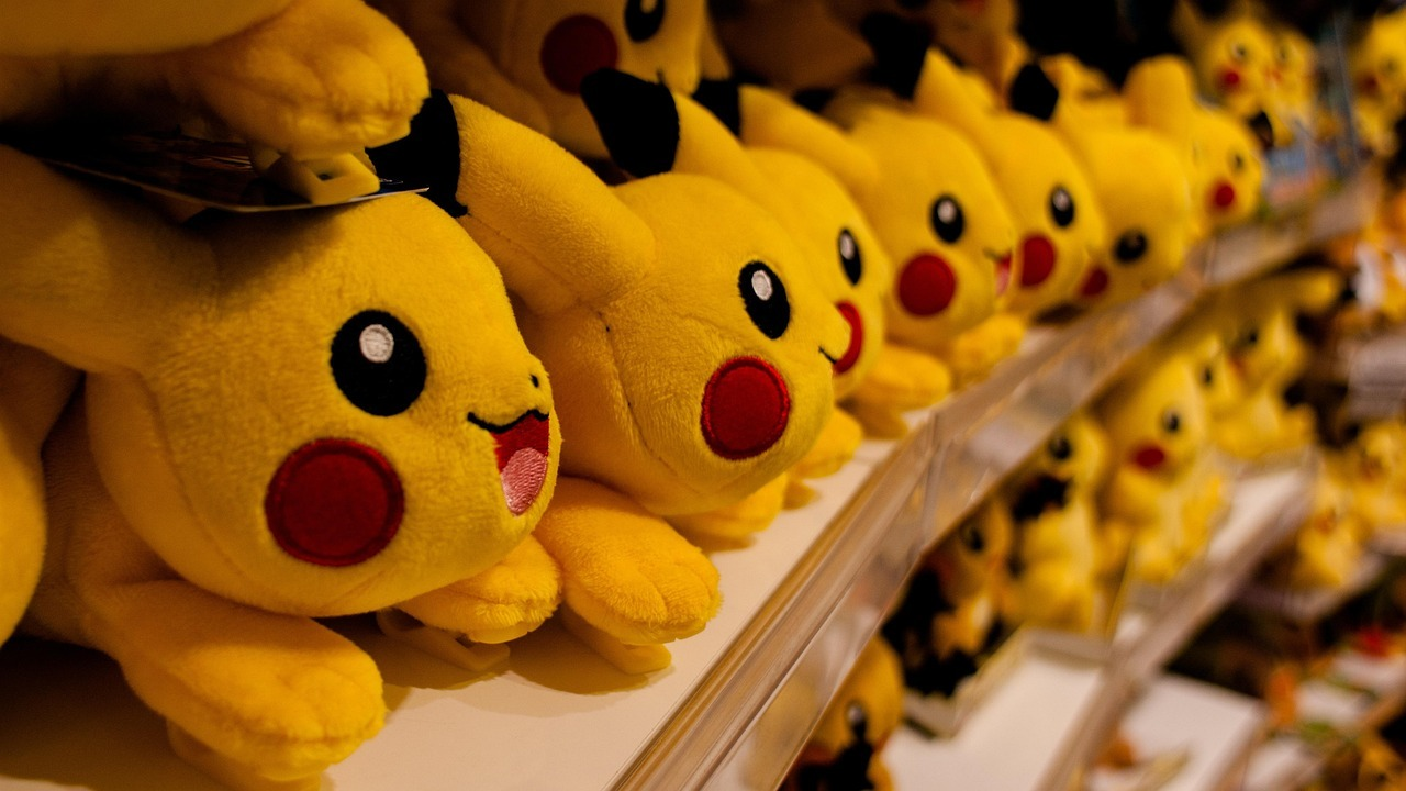 El INDECOPI confirma multas por más de S/ 414 000 por el uso indebido de personajes y marcas como Snoopy, Pikachu, Ana y Elsa