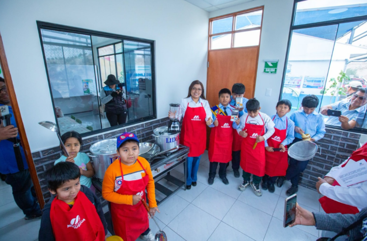 Equipan cocina de colegio Jesús Nazareno para fortalecer alimentación escolar