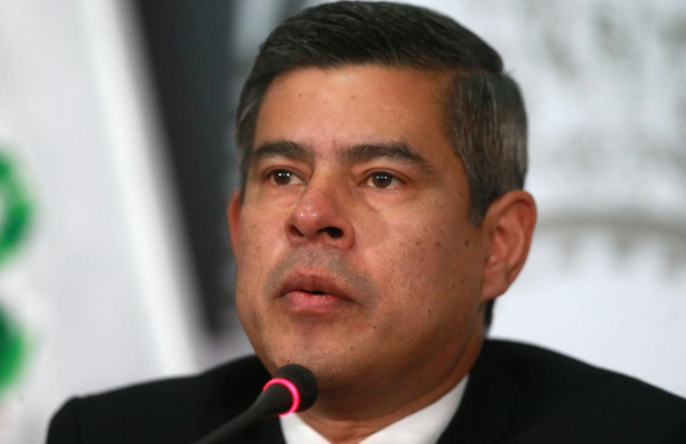 Galarreta descarta indulto para Castillo y niega presión de México por salida de Chávez