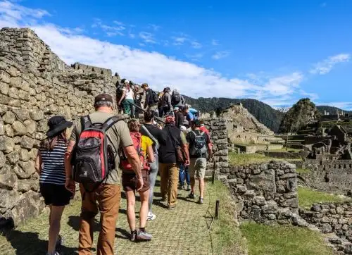 Camino Inca a Machu Picchu mantiene restringido acceso en tres rutas