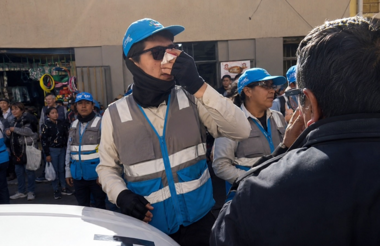 Detienen a varón por agredir a inspector de tránsito