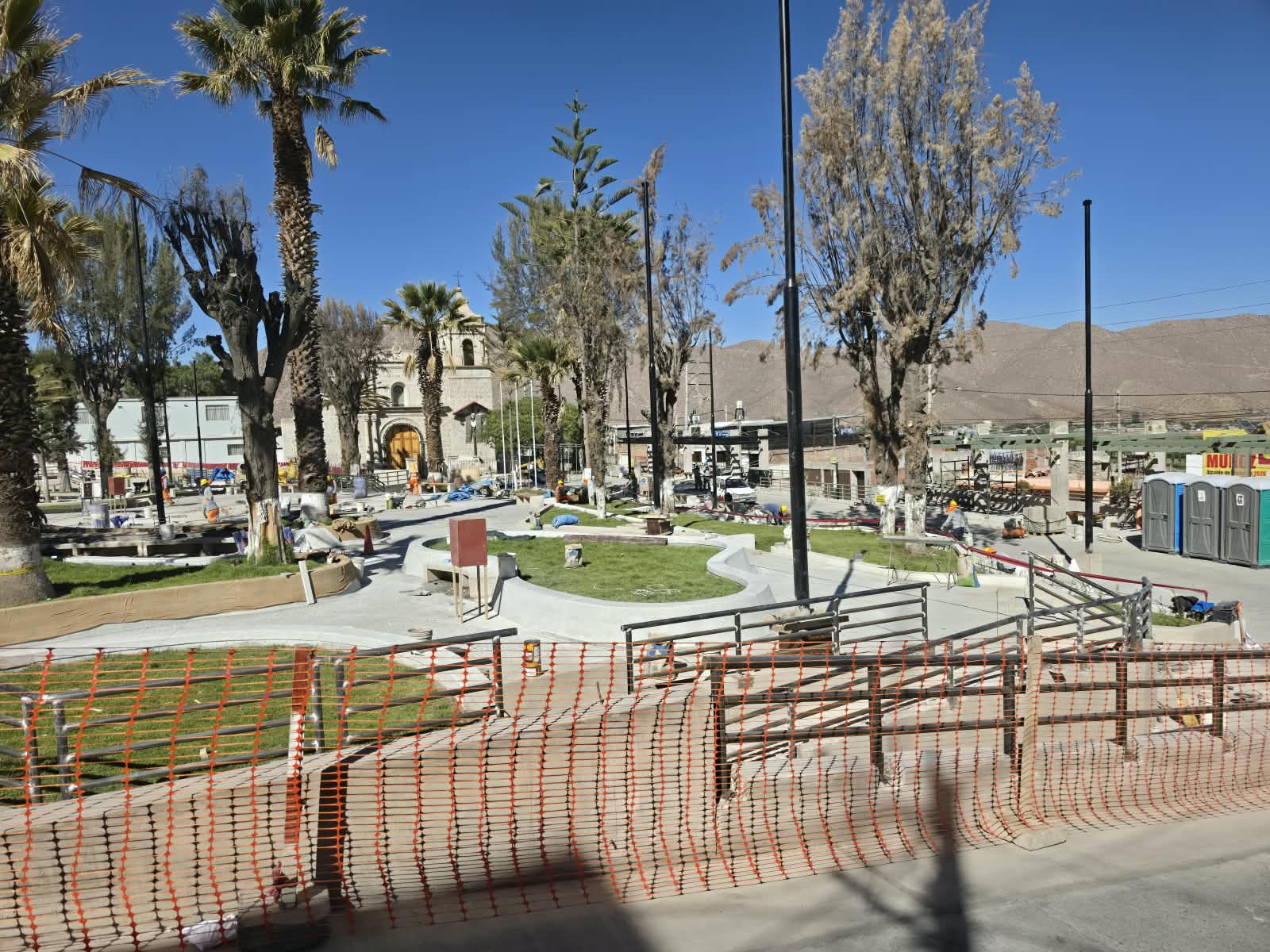 Socabaya cuestiona posible uso político de inauguración de su plaza