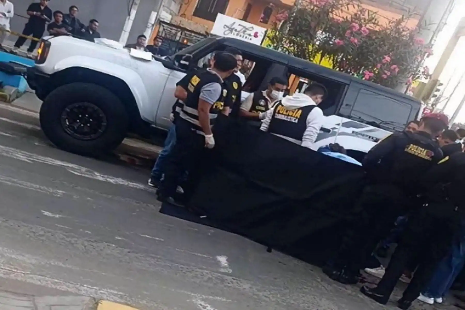 Secuestro con falsos policías deja cuatro personas fallecidas