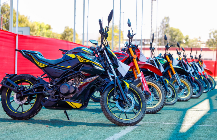 Entregan 10 motos rurales a 9 distritos para lucha contra inseguridad