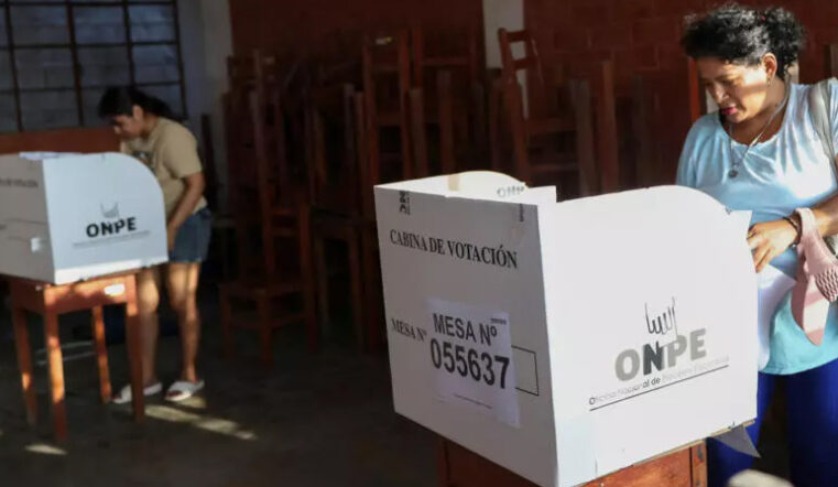 JNE pide a electores revisar listas completas ante renuncias de candidatos
