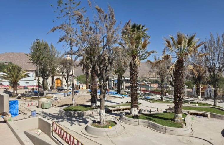 Vecinos denuncian retraso en la obra de la plaza de Socabaya