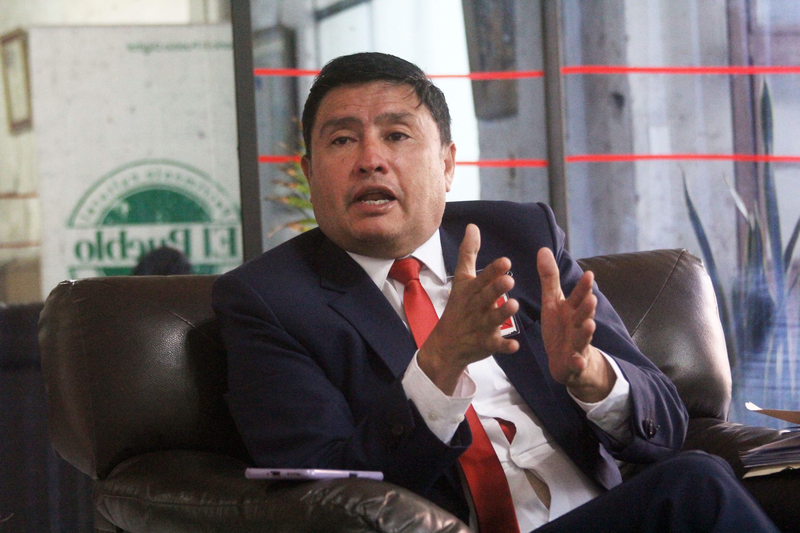 Huerta plantea bajar arbitrios y reforzar seguridad ciudadana