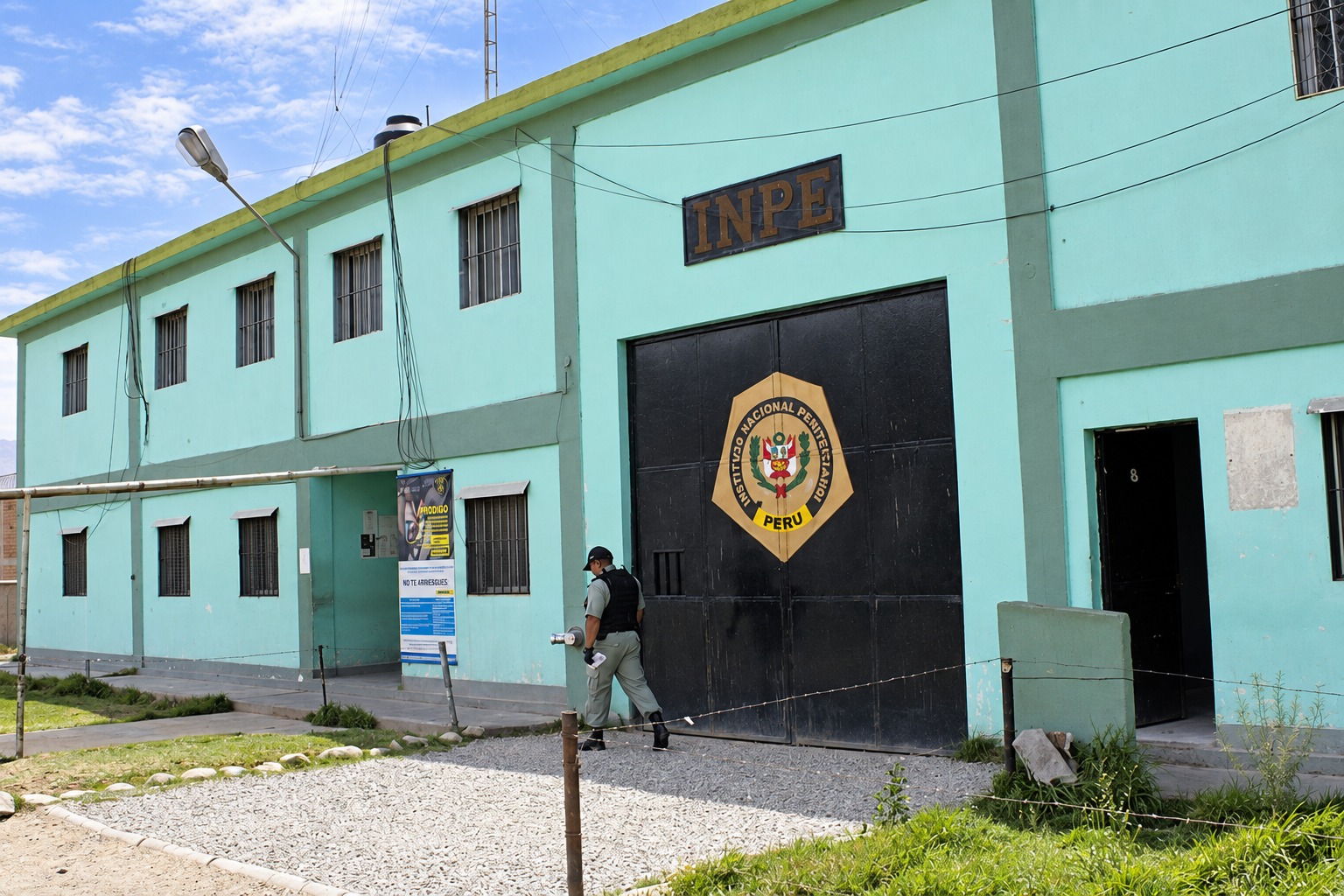 Fiscalía pide prisión preventiva para agente del INPE
