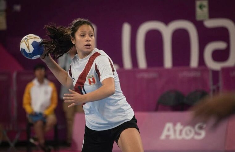 Arequipeña Camila Delgado en la selección peruana de balonmano