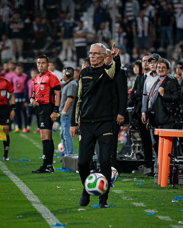 Rival de FBC Melgar en Liga 1 se quedó sin técnico