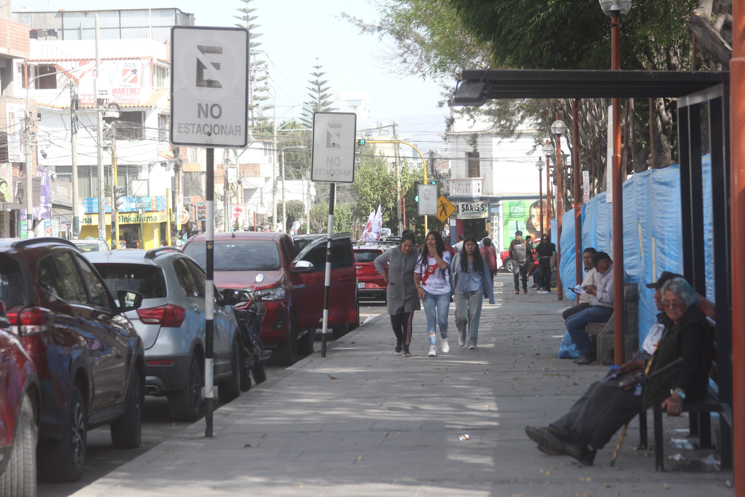 Cerro Colorado: vecinos exigen agua, mejoras viales y seguridad