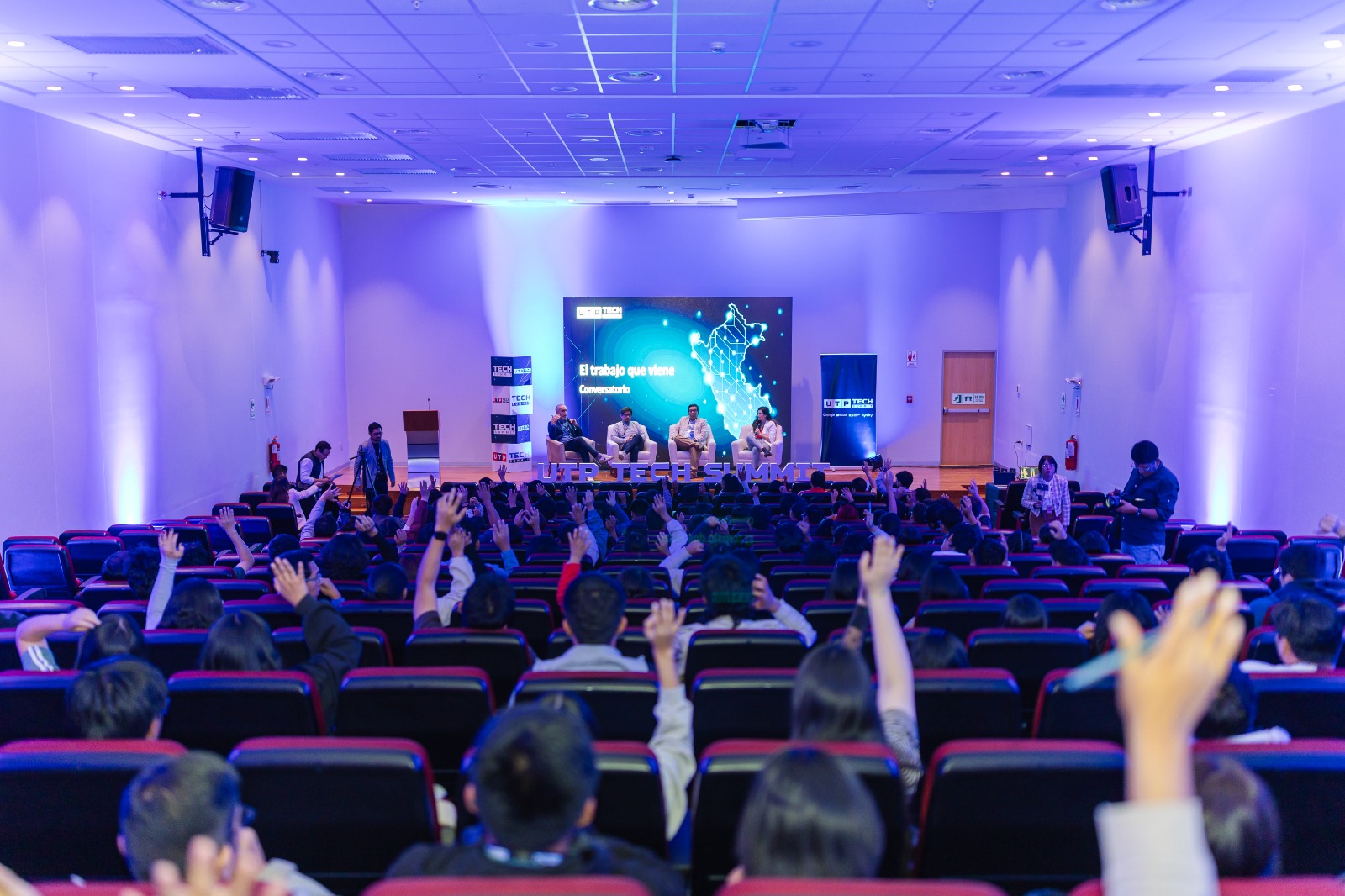 UTP Tech Summit reunió a expertos en Arequipa para analizar el impacto y la evolución de la inteligencia artificial