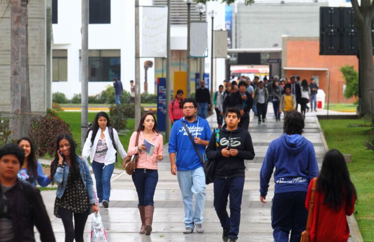 Distancias: joven rural tiene 3 veces menos oportunidades de concluir estudios superiores