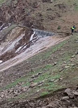 Huaico deja sin agua potable a 50 mil pobladores de Islay
