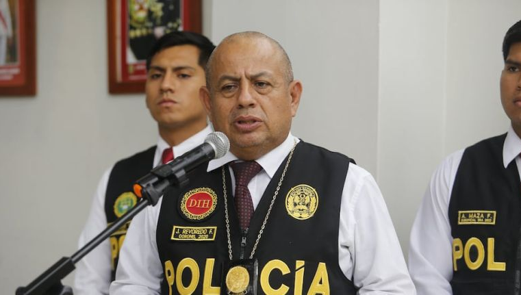 Revoredo deja la Dirincri y pasa a Asuntos Internacionales de la PNP