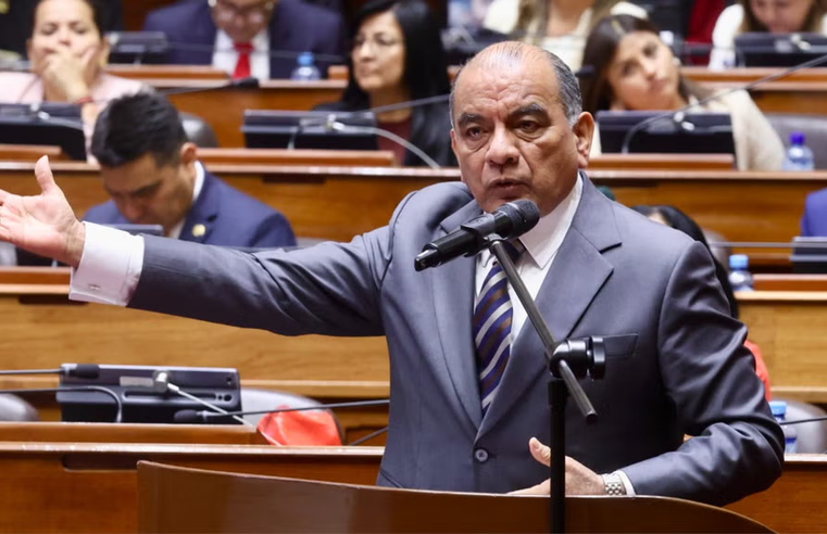 JP anuncia moción de censura contra Ministro del Interior