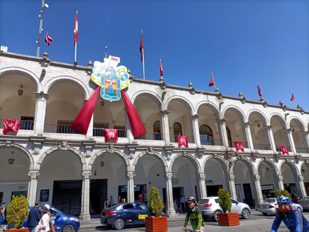 LO QUE HEREDAN LAS PRÓXIMAS AUTORIDADES REGIONALES Y LOCALES