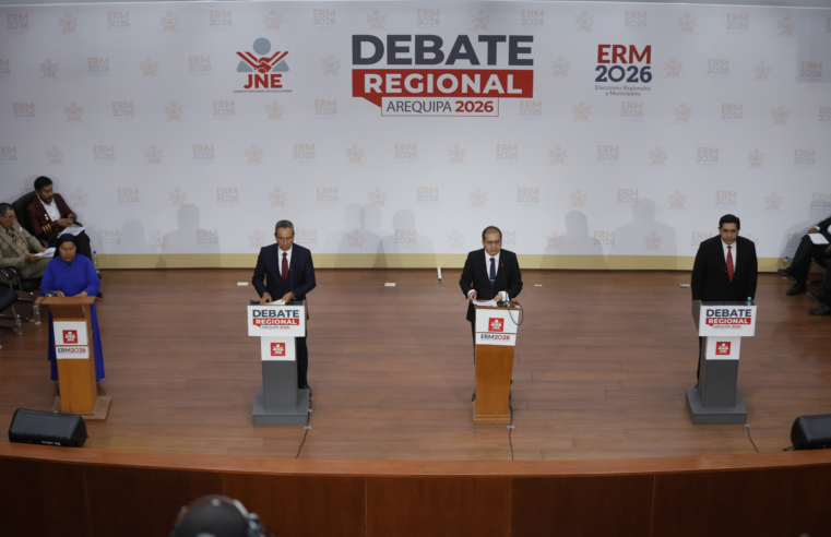 15 candidatos acudieron al debate regional del JEE