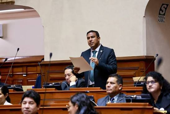 Zunini cuestiona facultades por Ejecutivo y advierte riesgo para Cámara de Diputados