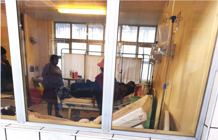 26 personas se recuperan tras intoxicación en colegio de Acomayo