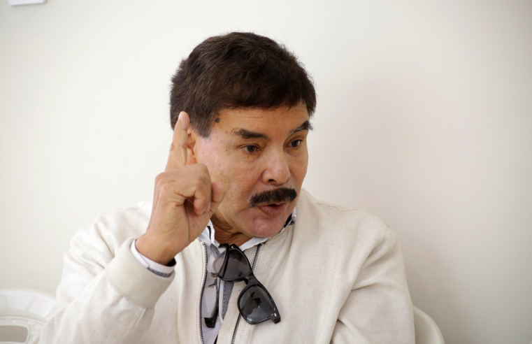 Alfredo Zegarra plantea recuperar grandes proyectos y conectar las provincias