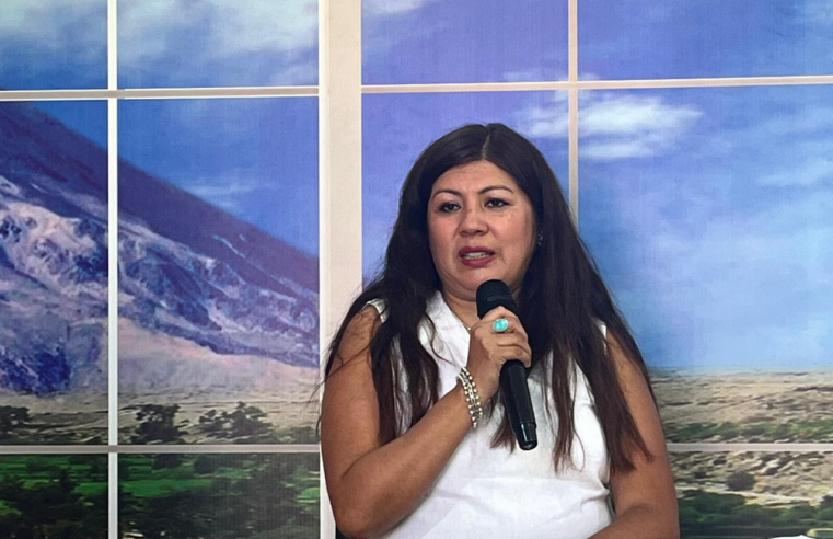 Kimmerlee Gutiérrez plantea destrabar hospitales y ampliar servicios en provincias