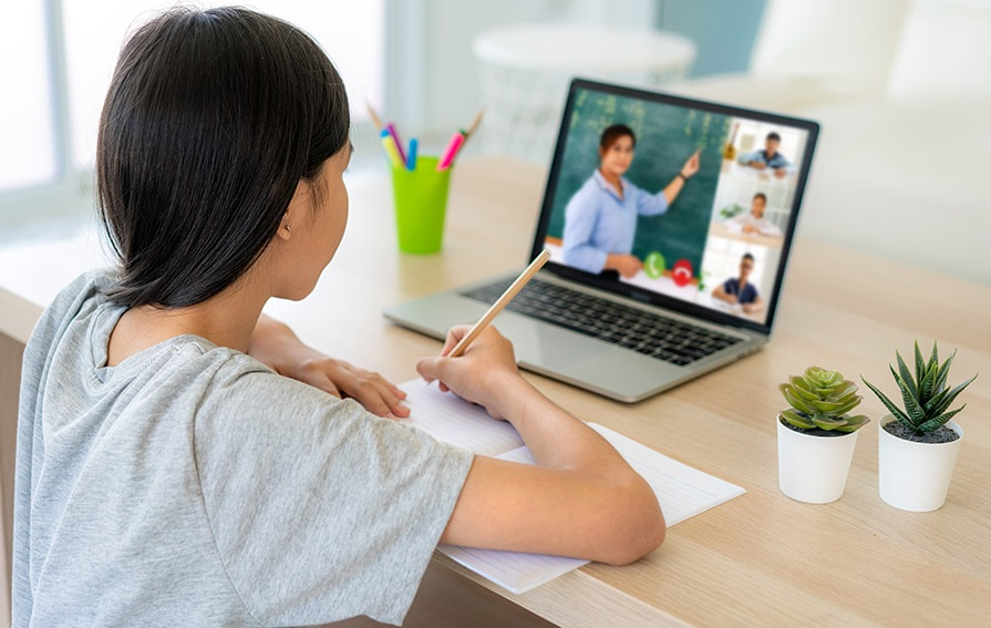 La educación a distancia derriba mitos