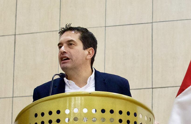 Torres pide evitar trabas políticas a delegación de facultades