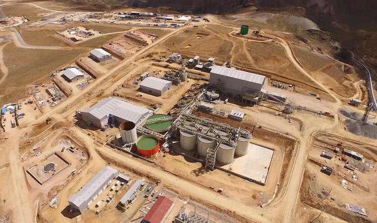 Concesiones mineras comprometen 80% del terreno destinado a parque minero de Caravelí