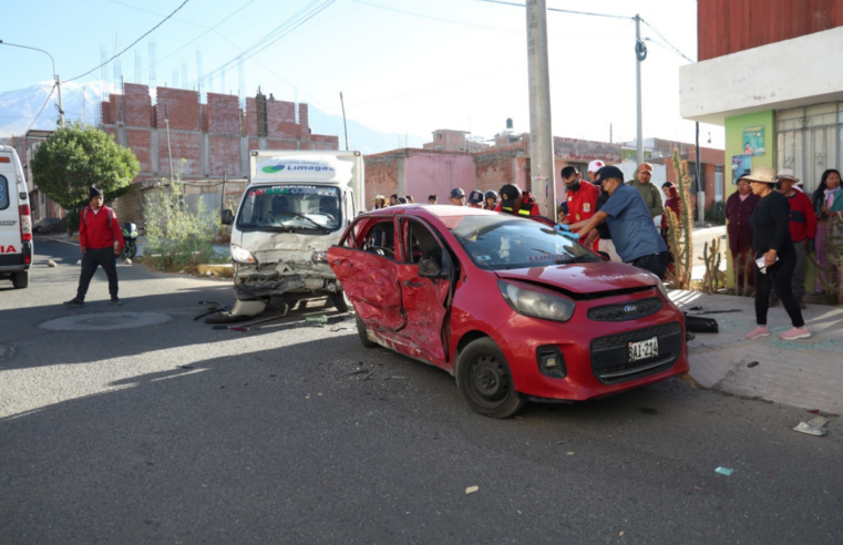 Estudiante murió en violento choque en Cerro Colorado