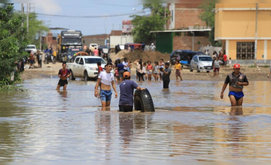 El Niño se intensifica y eleva la alerta para el Perú