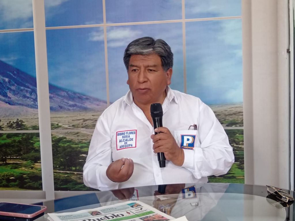 Isidro Flores plantea ordenar Arequipa y combatir la informalidad desde la MPA