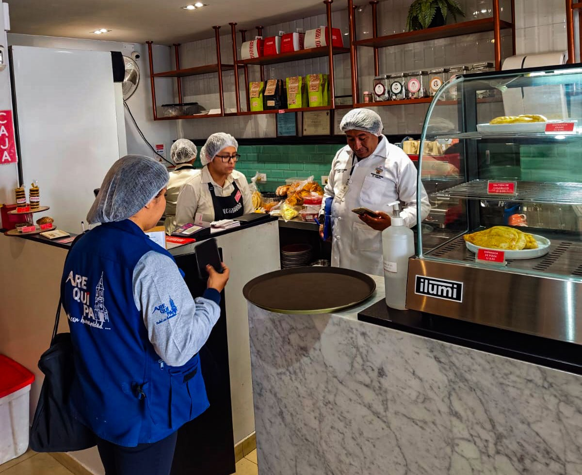 Sancionan a seis establecimientos por deficiencias sanitarias