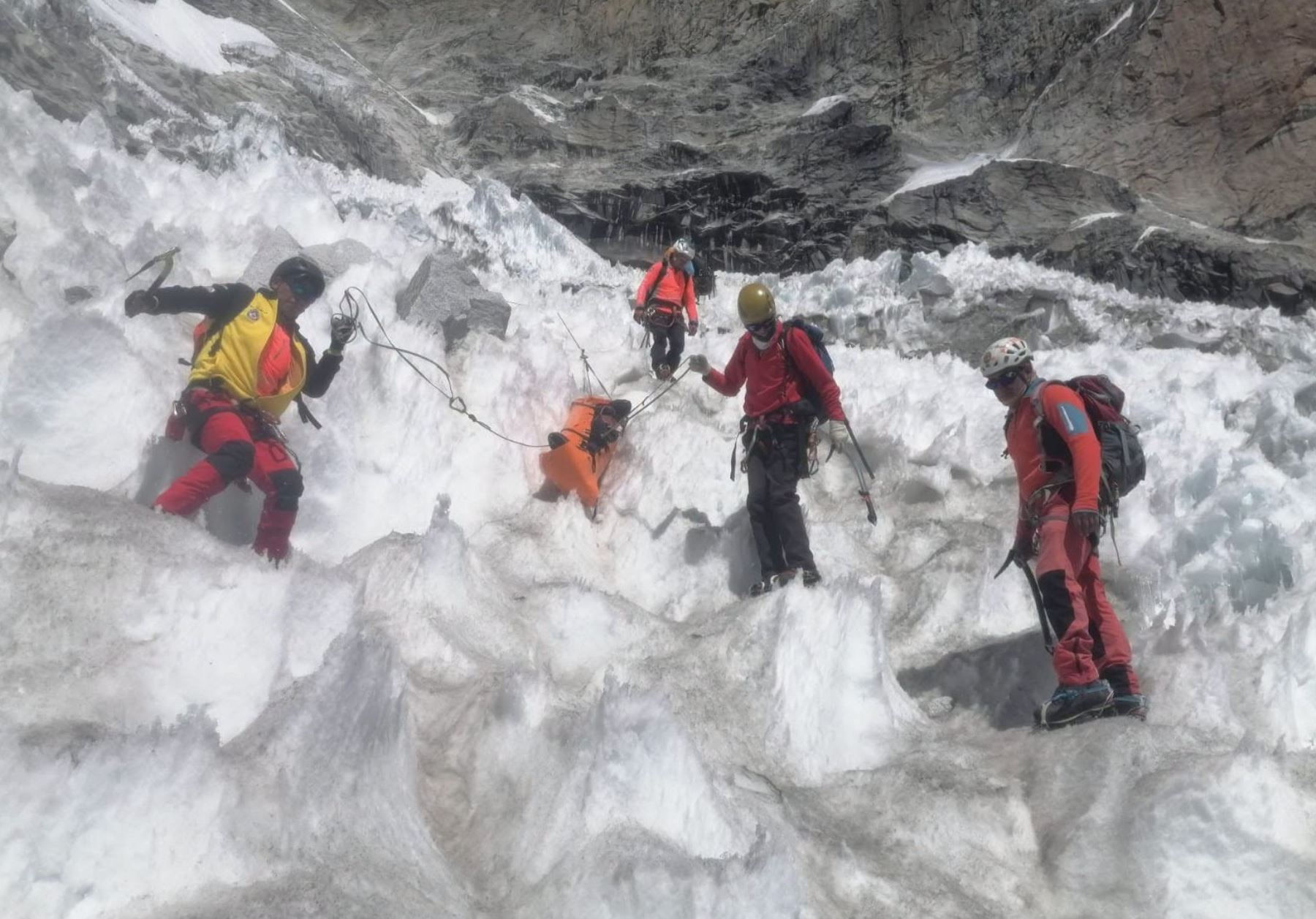 Siete muertos y tres desaparecidos en accidentes de alta montaña