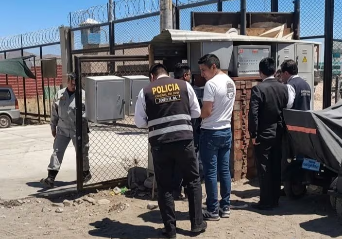 Agente del INPE recibe 5 años de prisión por intentar ingresar chips al penal