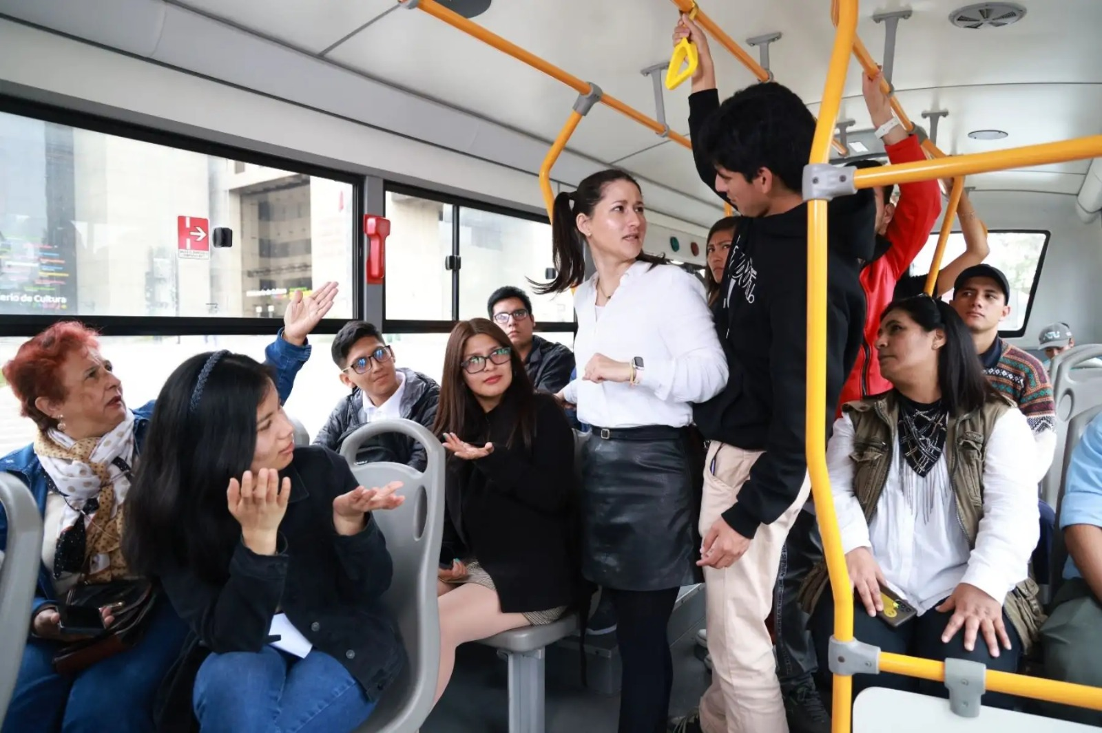 Concejo aprueba cuadro de multas contra acoso sexual en transporte