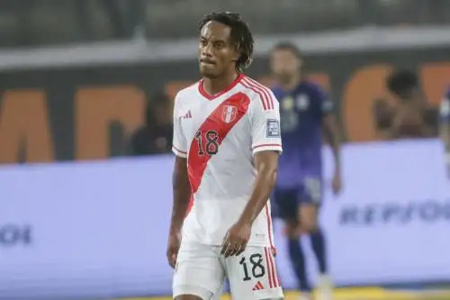 La selección peruana sufre baja de Carrillo para partido con EE. UU.