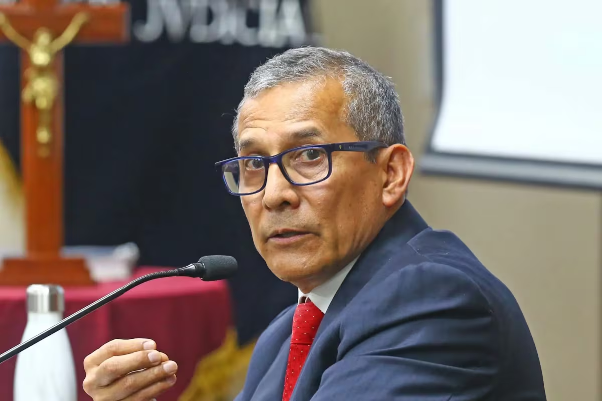 Fiscalía evalúa pasar a investigación preparatoria a tres jueces por caso Humala