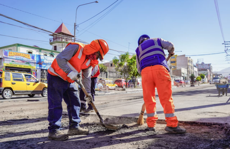 Asfalto nuevo en la Av. Parra tiene serias deficiencias según Contraloría