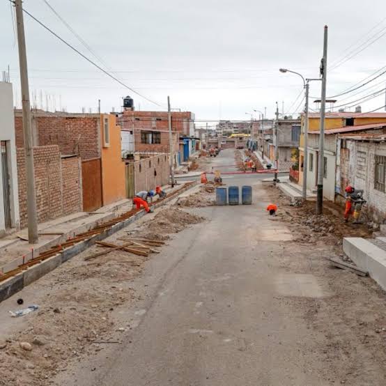 Vecinos de cuatro sectores de Mollendo continúan a la espera de la culminación de obra vial iniciada en 2023