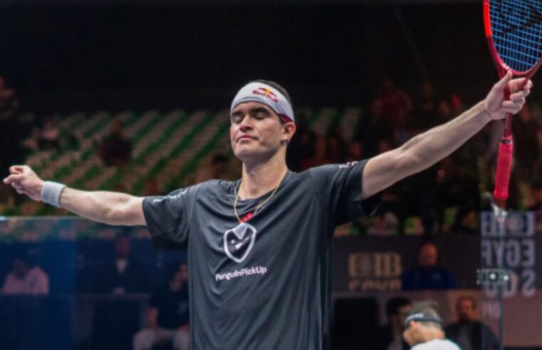 Diego Elías campeón mundial de squash en Egipto