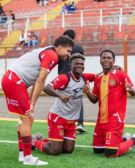Deportivo Moquegua gana y sale de la zona de baja