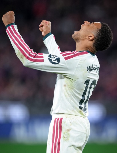 Mbappé se manifiesta feliz por haber logrado su gol 100 con el Real Madrid