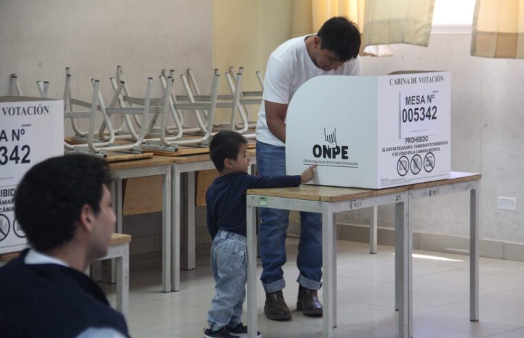 Arequipa instaló el 100 % de mesas con algunas demoras