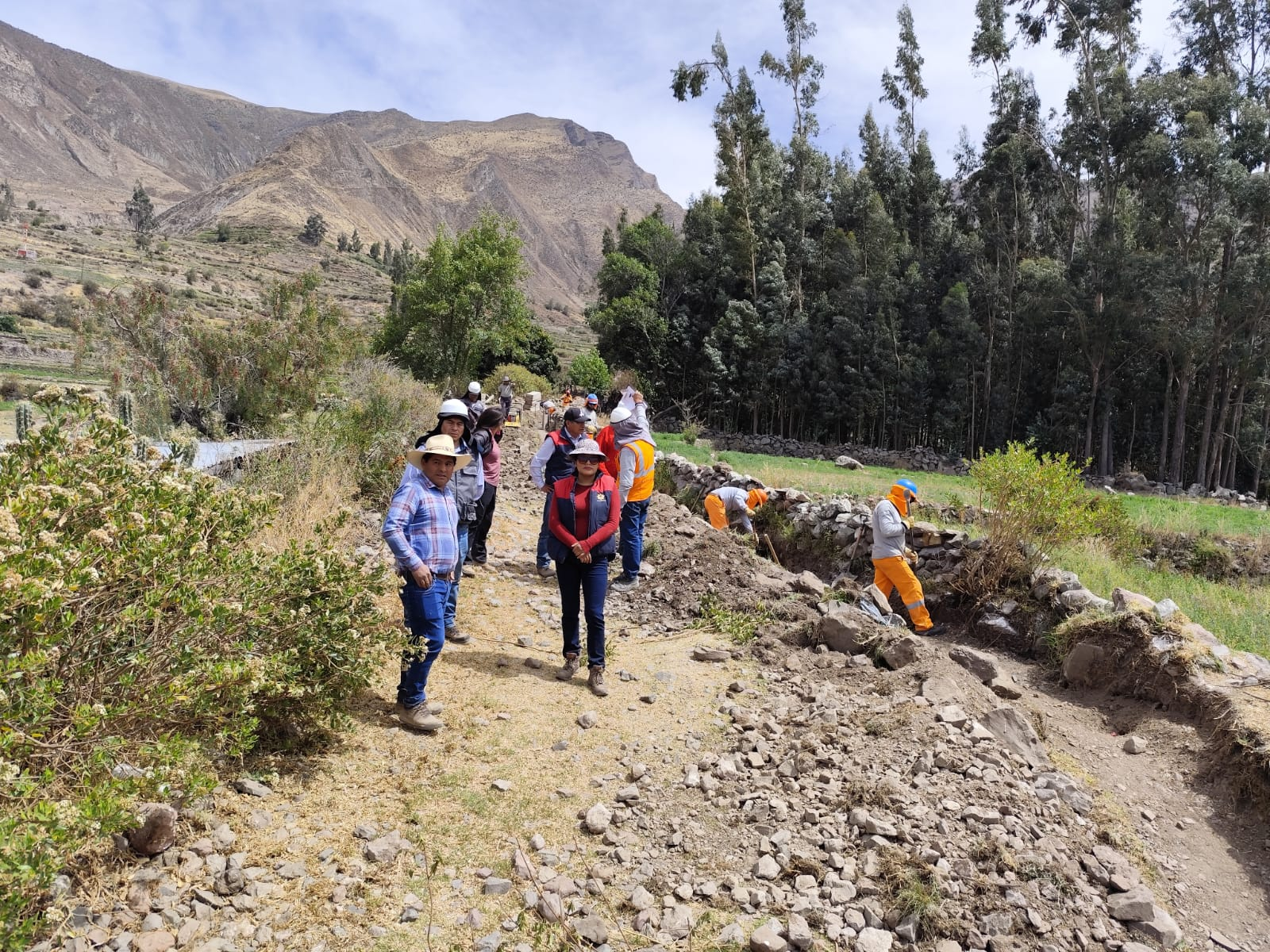 Retrasos en expediente postergan culminación de canales en Chachas-Nahuira