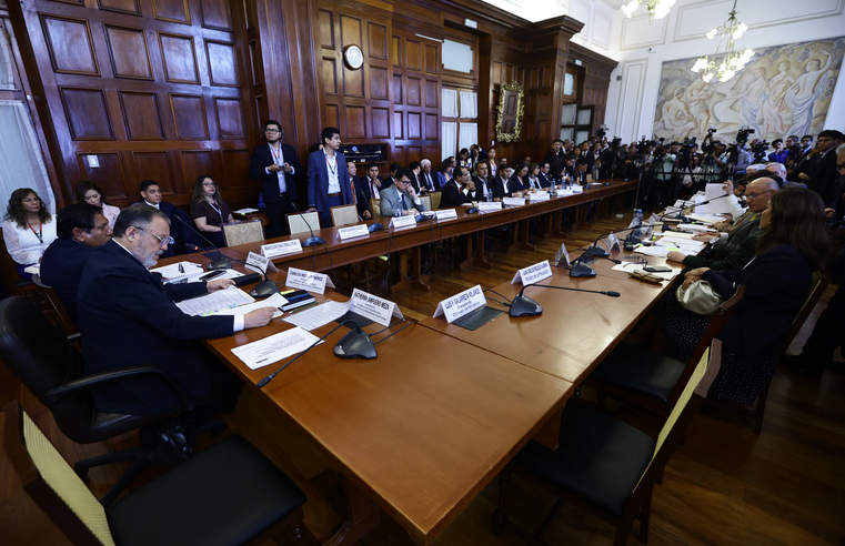 Senado continuará debate sobre facultades legislativas al Ejecutivo