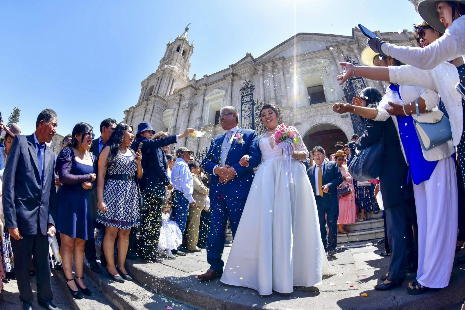 Más de 293 parejas se casarán el 17 en matrimonio comunitario