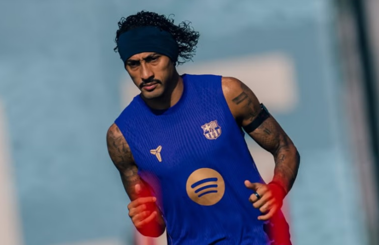 Raphinha volvió a los entrenamientos del Barcelona